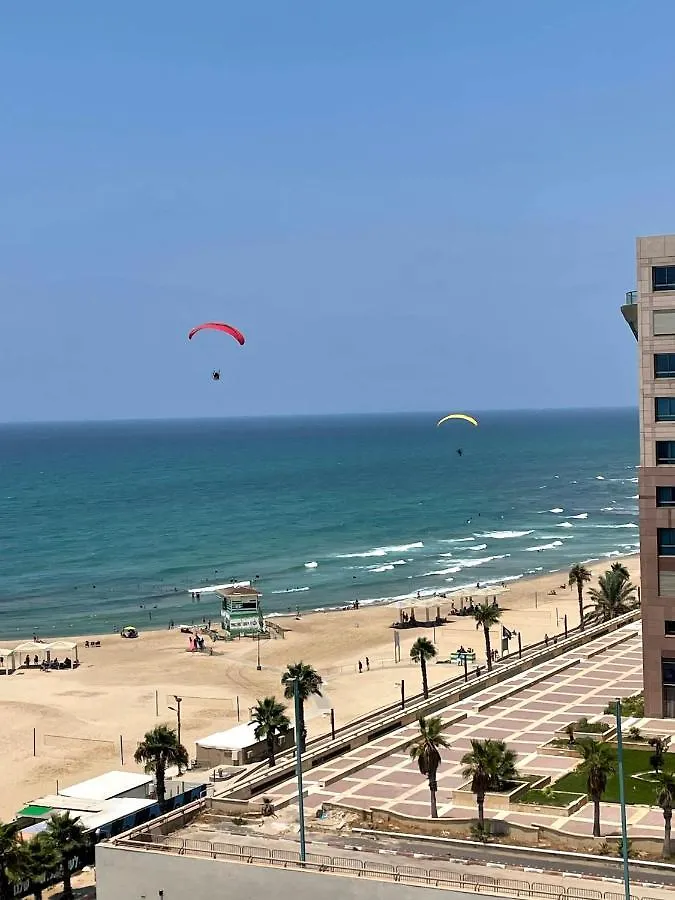 Apartment Suite On The Beach Haifa Israel